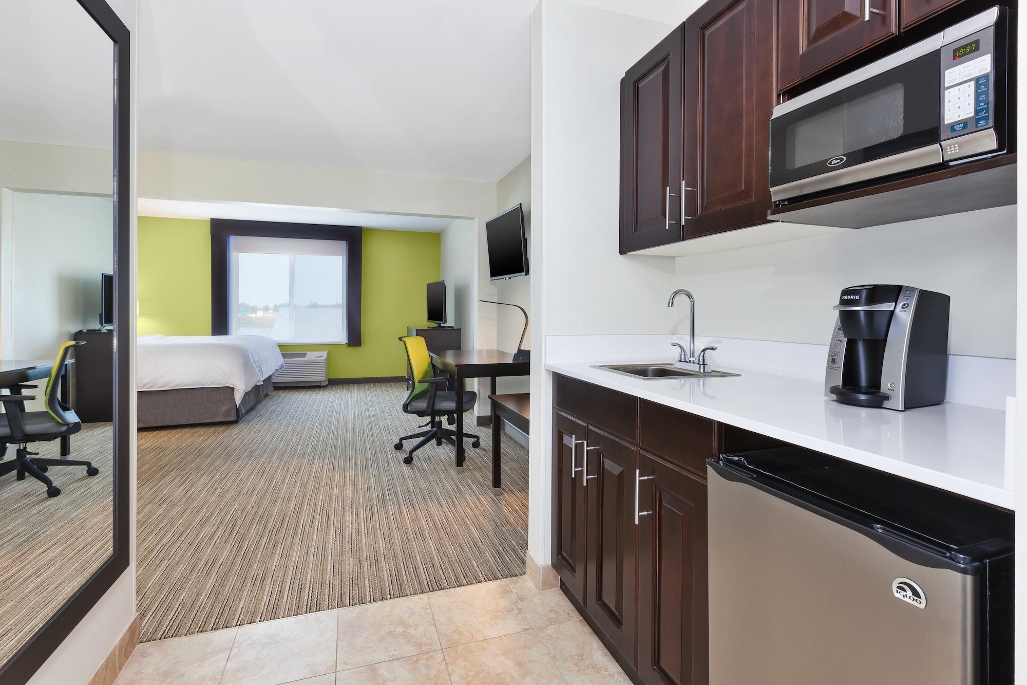 Holiday Inn Express & Suites - Effingham By Ihg Εξωτερικό φωτογραφία