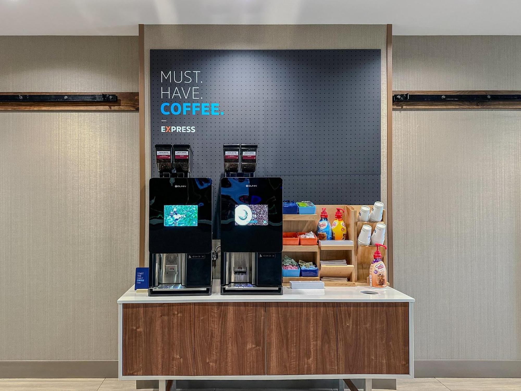 Holiday Inn Express & Suites - Effingham By Ihg Εξωτερικό φωτογραφία
