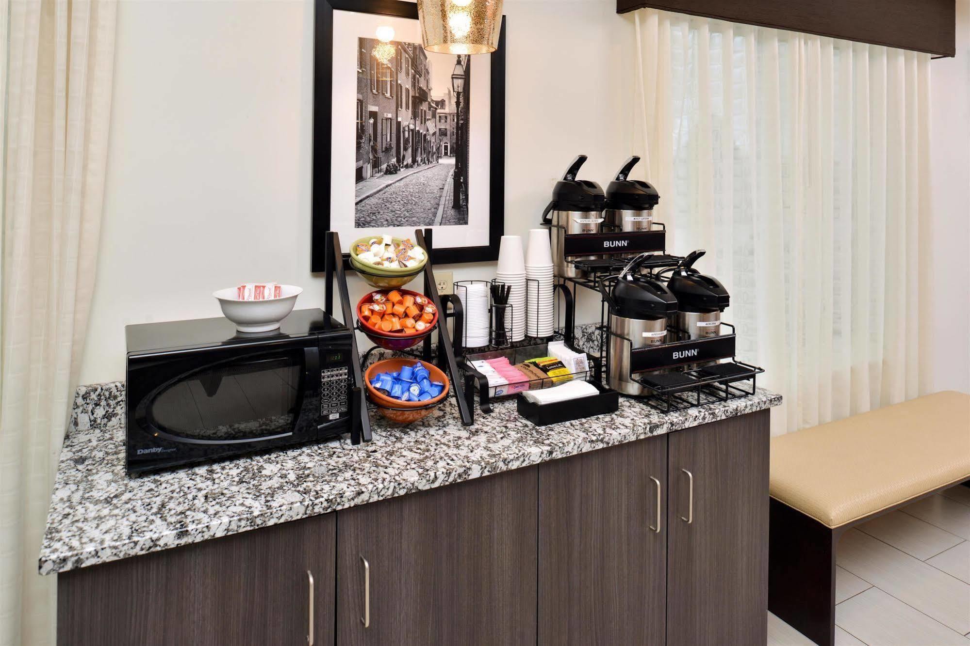 Holiday Inn Express & Suites - Effingham By Ihg Εξωτερικό φωτογραφία